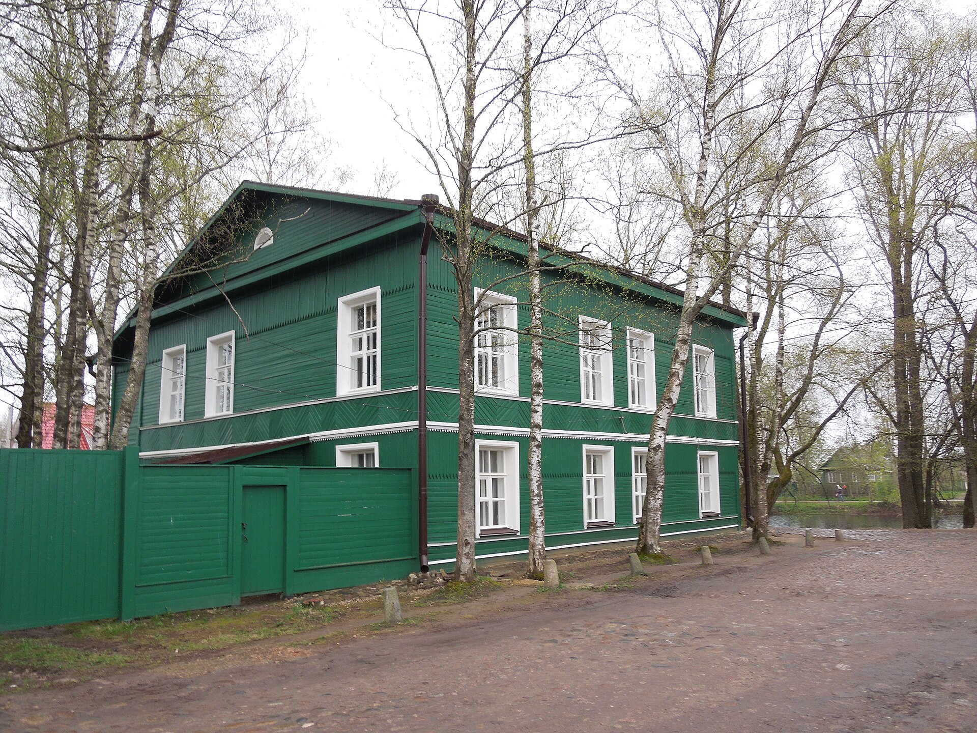 Дом-музей Ф. М. Достоевского в Старой Руссе. Фото: Aniacra, CC BY-SA 4.0. — Дом-музей Ф. М. Достоевского в Старой Руссе