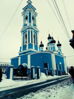 Зимний вид церкви со стороны входа. Фото: Sudzuki Erina, CC BY-SA 4.0.